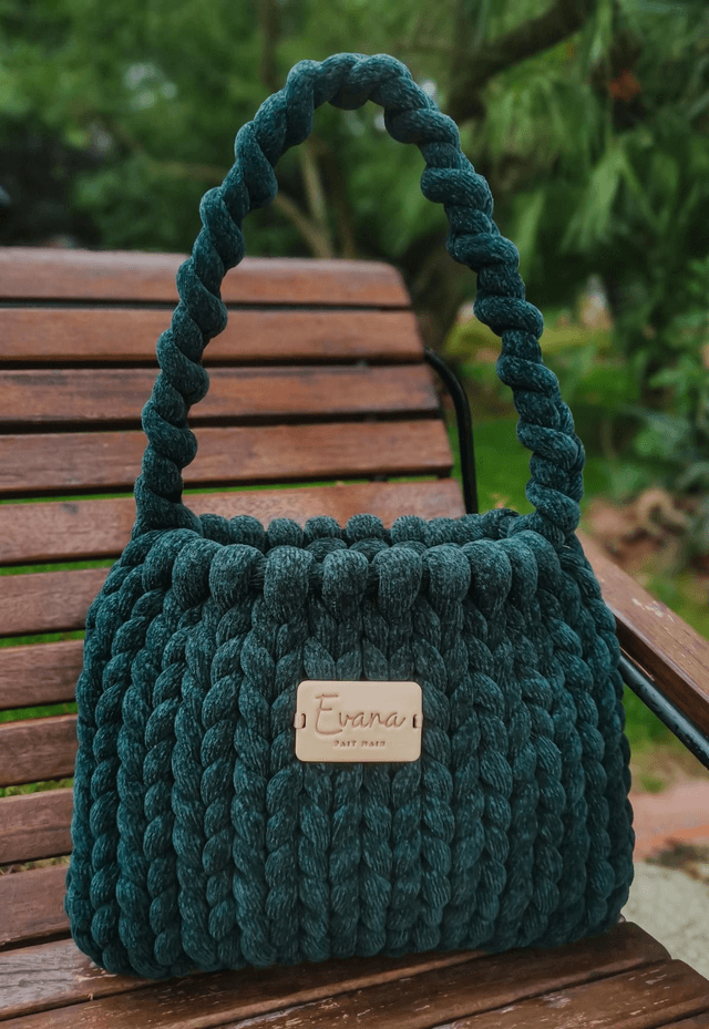 Émeraude - grande bourse - logo en cuir